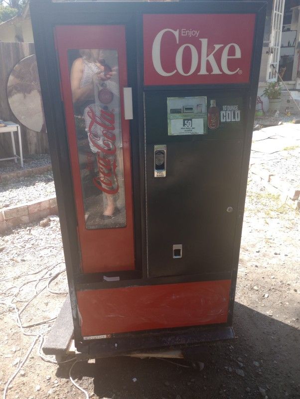 Cavalier Coke Machine