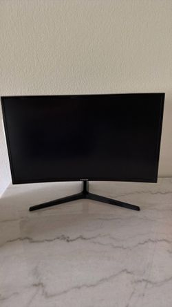 Samsung curve monitor 32”