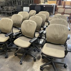 12 Matching Steelcase Leap Office Rolling Computer Chairs! Only $60 Ea!