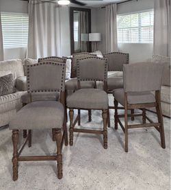 6 Chairs