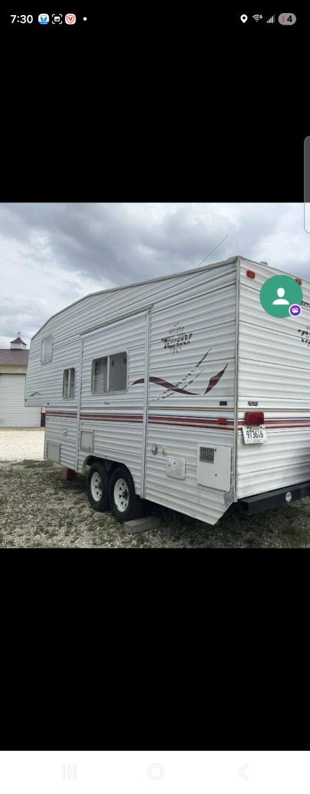 2001 Fleetwiod Rv For Sale Specials Deal 2000$ Firm Moving Speical