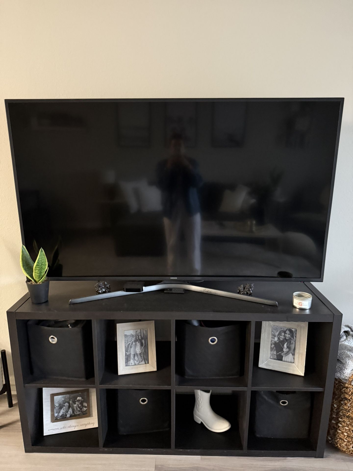 Samsung 65” Smart TV – Great Picture Quality