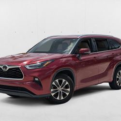 Toyota Highlander XLE 2021 