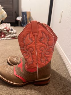 Majoma Coral Pink & Brown Western Boots (Needs Repair)