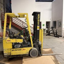 Hyster Electric Lift Truck Model Forklift