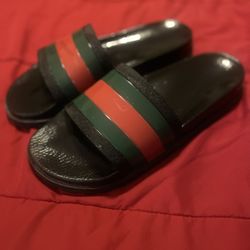 Gucci Slides (Classic) 