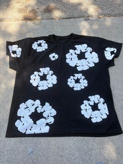 Black Floral Wreath Graphic T-Shirt