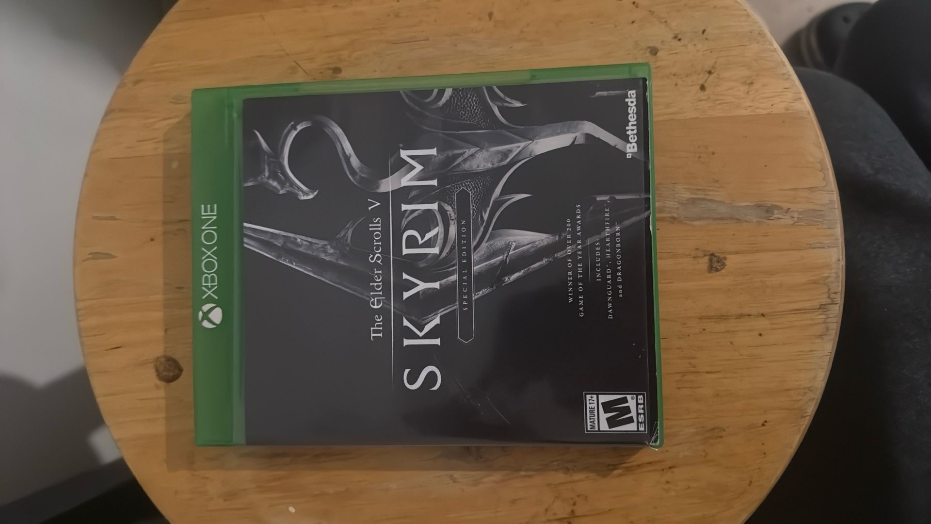 Skyrim The Elder Scrolls V XBOX ONE (special edition)
