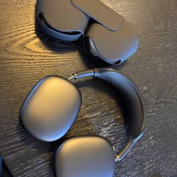 AIRPOD MAX  BLACK w/case + charger