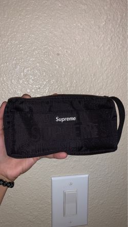 Supreme hand bag