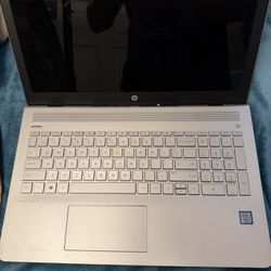 Hp pavilion 15.6 Inch - Core i7 -  16gb De Ram