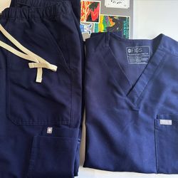 Navy Figs Cargo Set