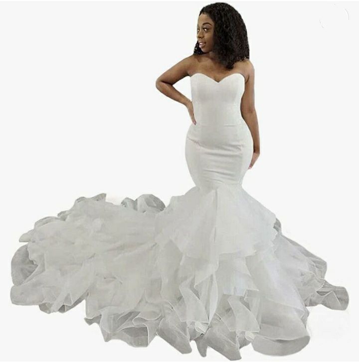 Beautiful White Mermaid Gown w/ Corset Back