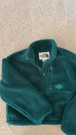 North face women’s cropped Sherpa jacket