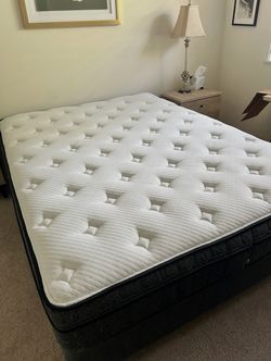 Queen mattress