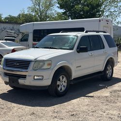 2008 Ford Explorer
