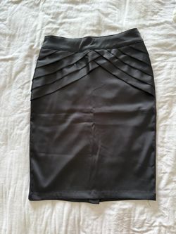 Forever 21 Black Silky Skirt 