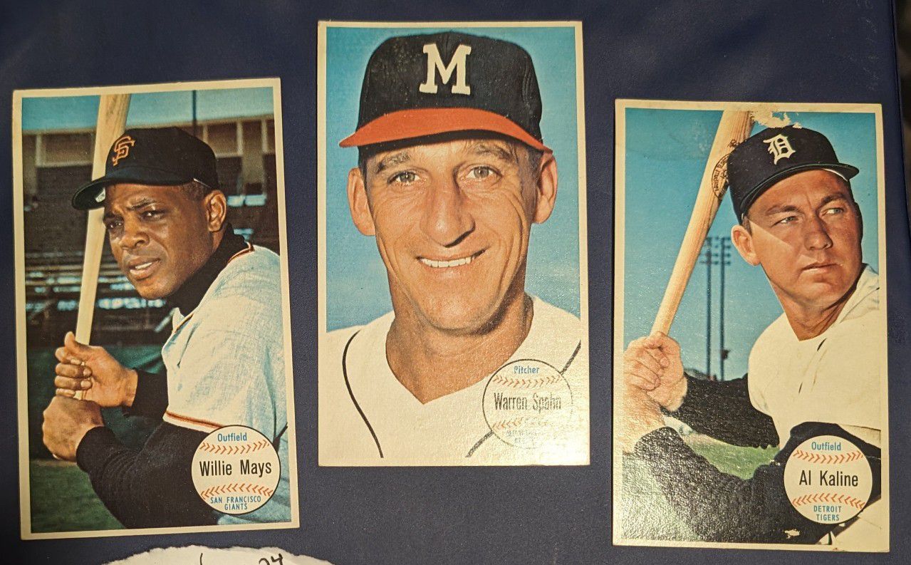 1964 Topps Giant Baseball Card Lot