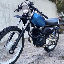 Vintage 1972 HONDA XL250 Dirt Bike Street Legal Cafe Racer Motorcycle Enduro 