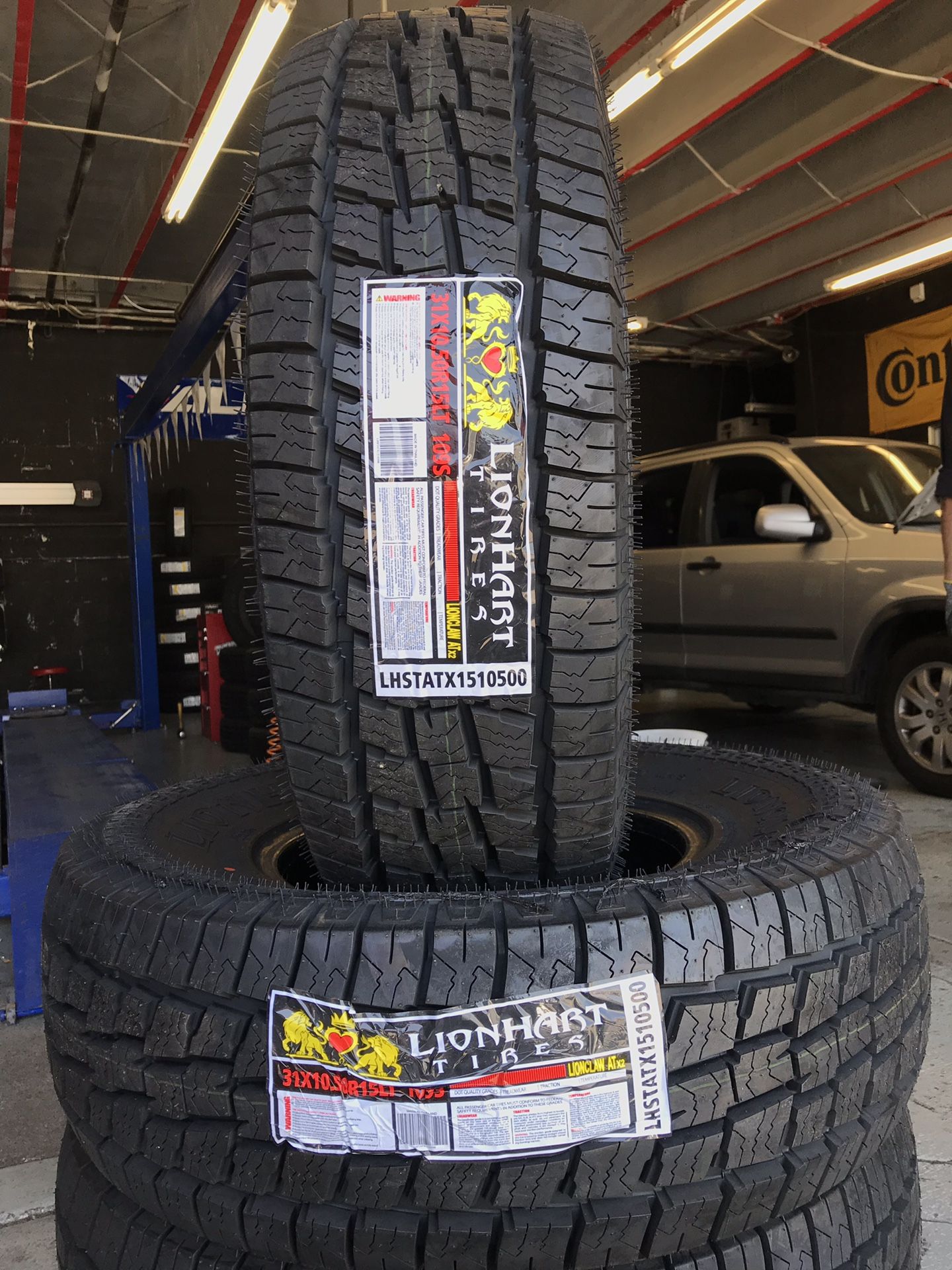 BRAND NEW SET OF ALL TERRAIN TIRES 31x10.5x15 for Sale in Rialto, CA