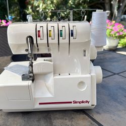 Simplicity Model SL350 Serger Machine