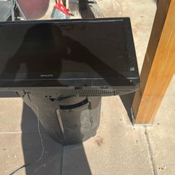 Working 32in With Wall Mount 