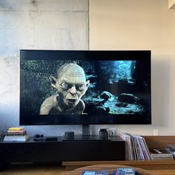 86” LG NanoCell 4K Smart TV – Huge Screen – Great Condition