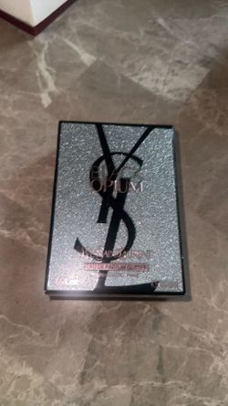 Yves Saint Laurent Black Opium Eau de Parfum Glitter,