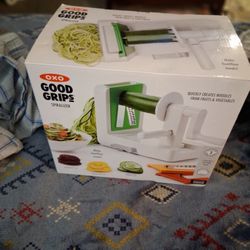 GOOD GRIPS SPIRALIZER