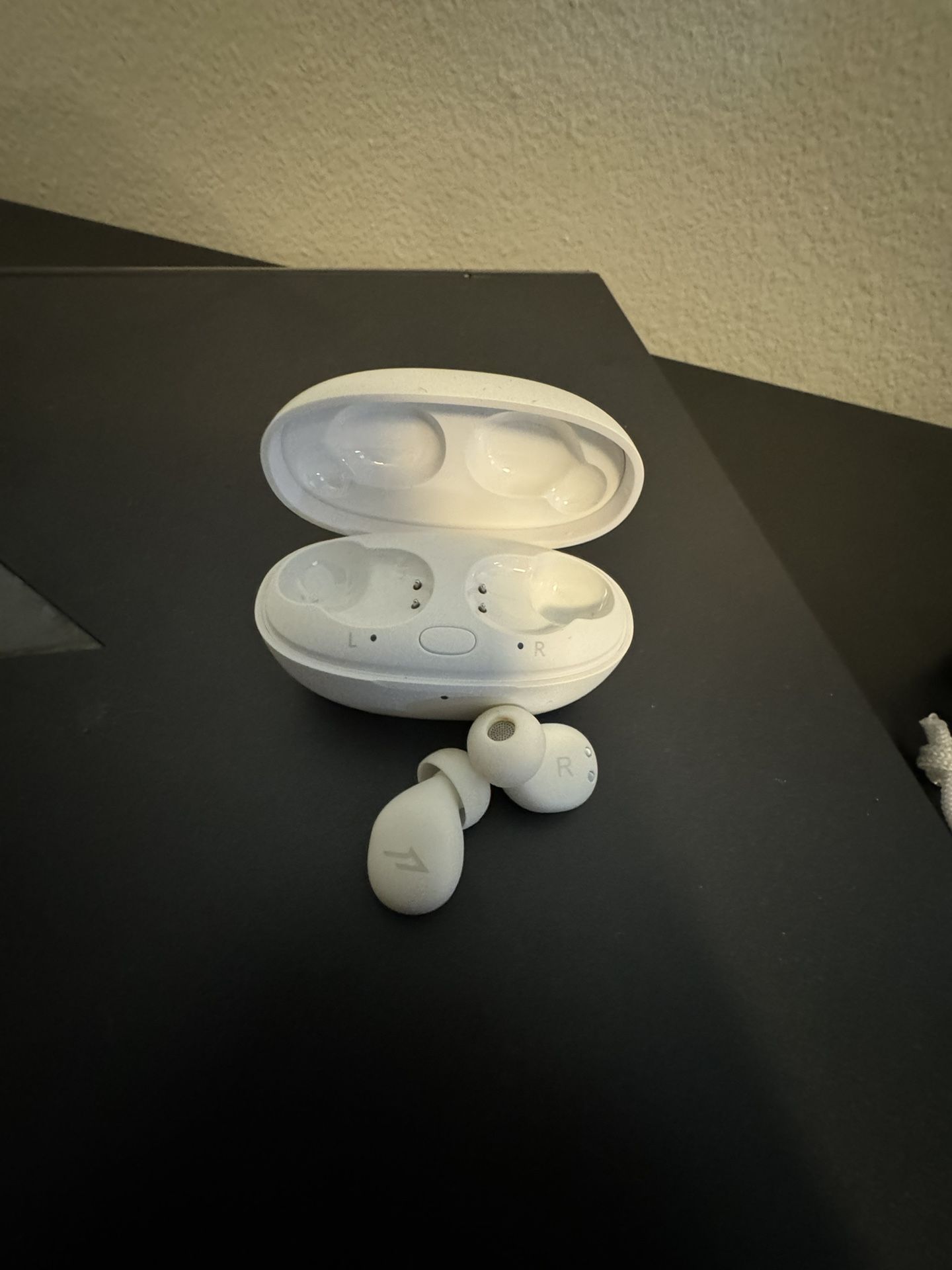 Wireless Earbuds