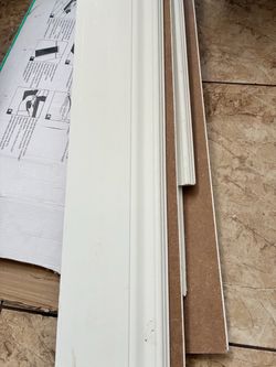 Floor molding 5.5 inches