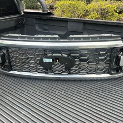 2018-2020 Ford F-150 honeycomb front radiator grille
