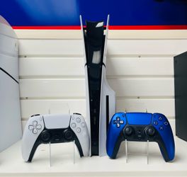 PS5 Slim with 2 controllers and cables