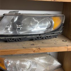 2013 Lincoln MKZ Headlight Driver Side