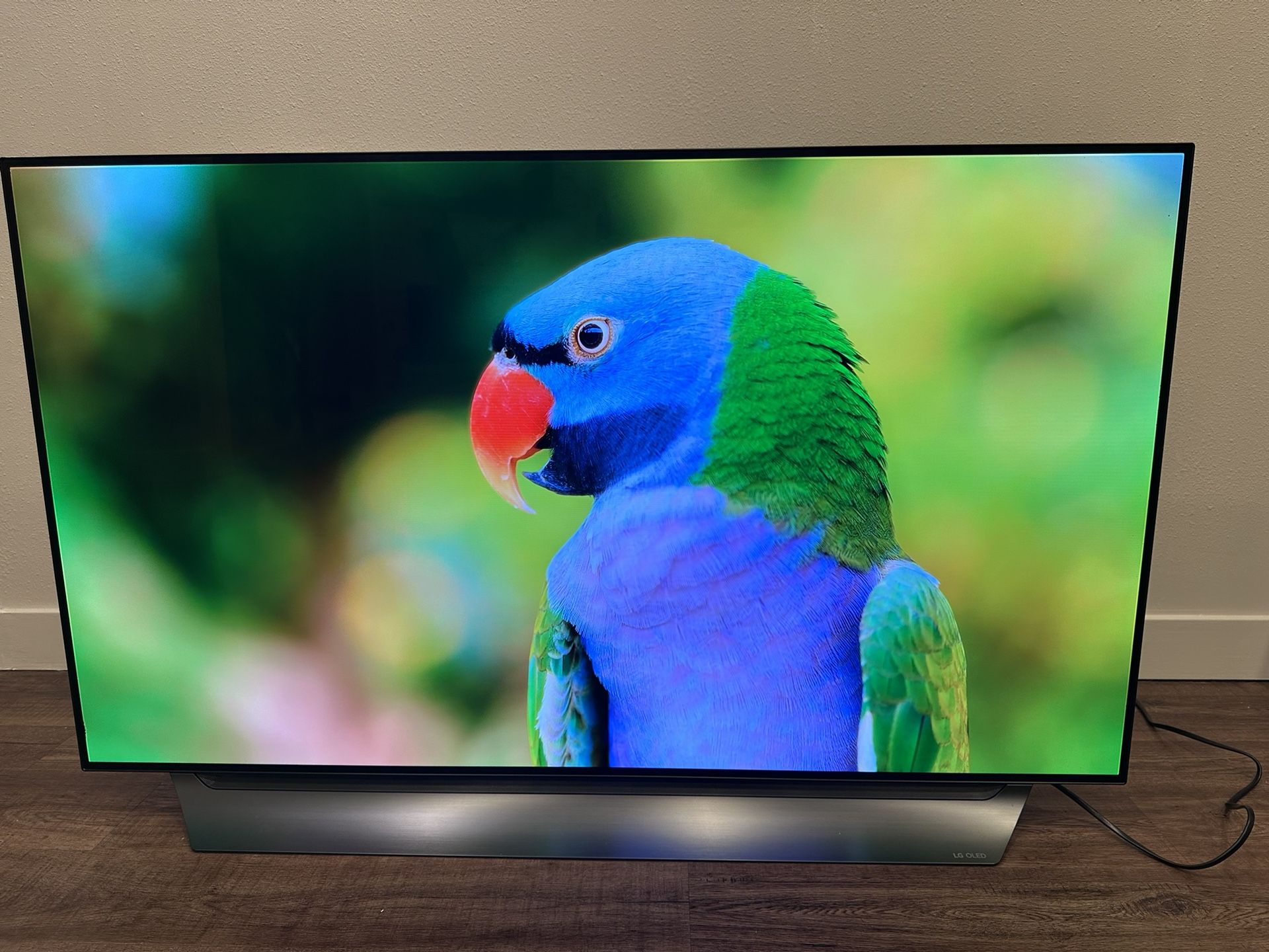 LG OLED C8