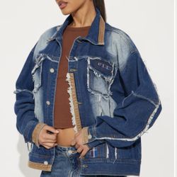 Tory Distressed Fray Denim Jacket - Medium Wash