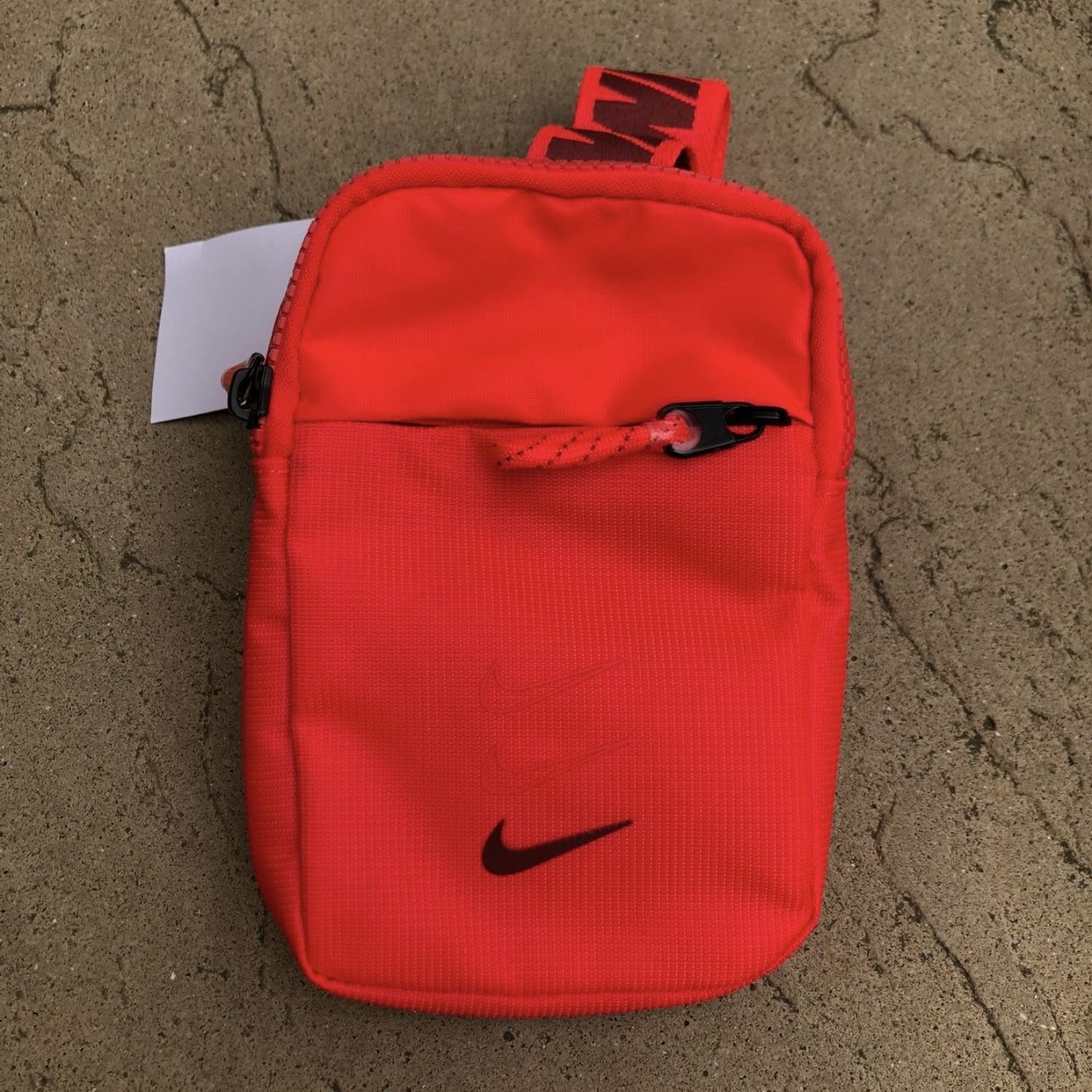 New Nike Crossbody Bag Crimson Red Fanny Pack Hip Waist Belt Messenger