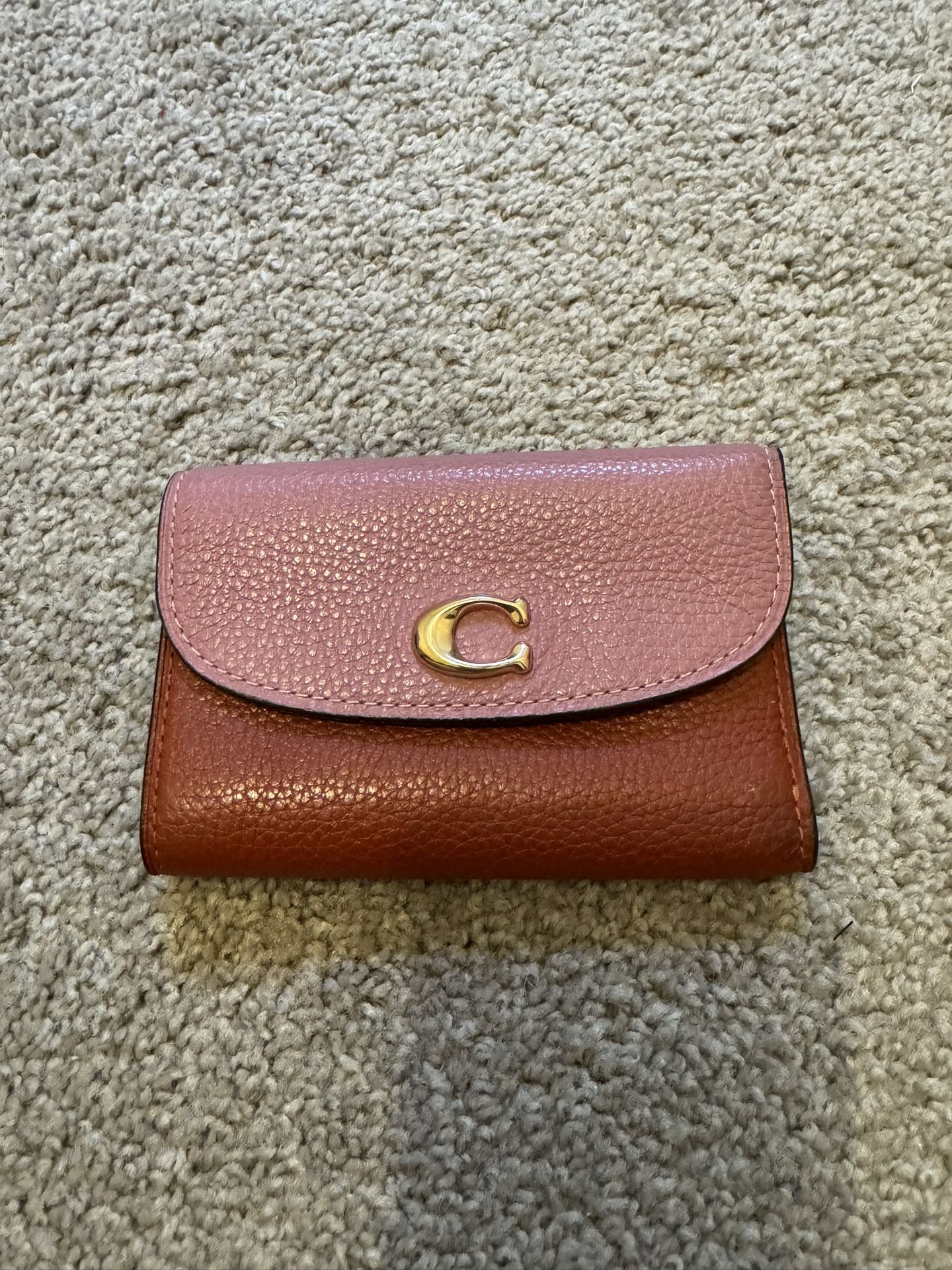 COACH Remi Medium Envelope Wallet