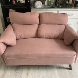 FREE PINK COUCH READ DESCRIPTION 