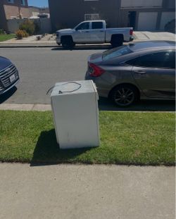 Old dryer for metal recycling - free