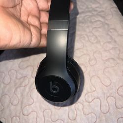 Beats Solo 4