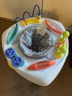 Baby Sit And Play Activity Center 