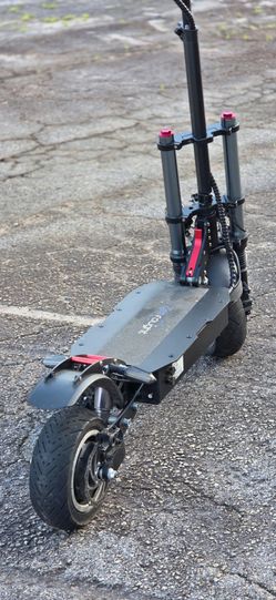 W02plus Kick Electric Scooter 72V 7500W x2 Dual Motor Disc Brakes Black