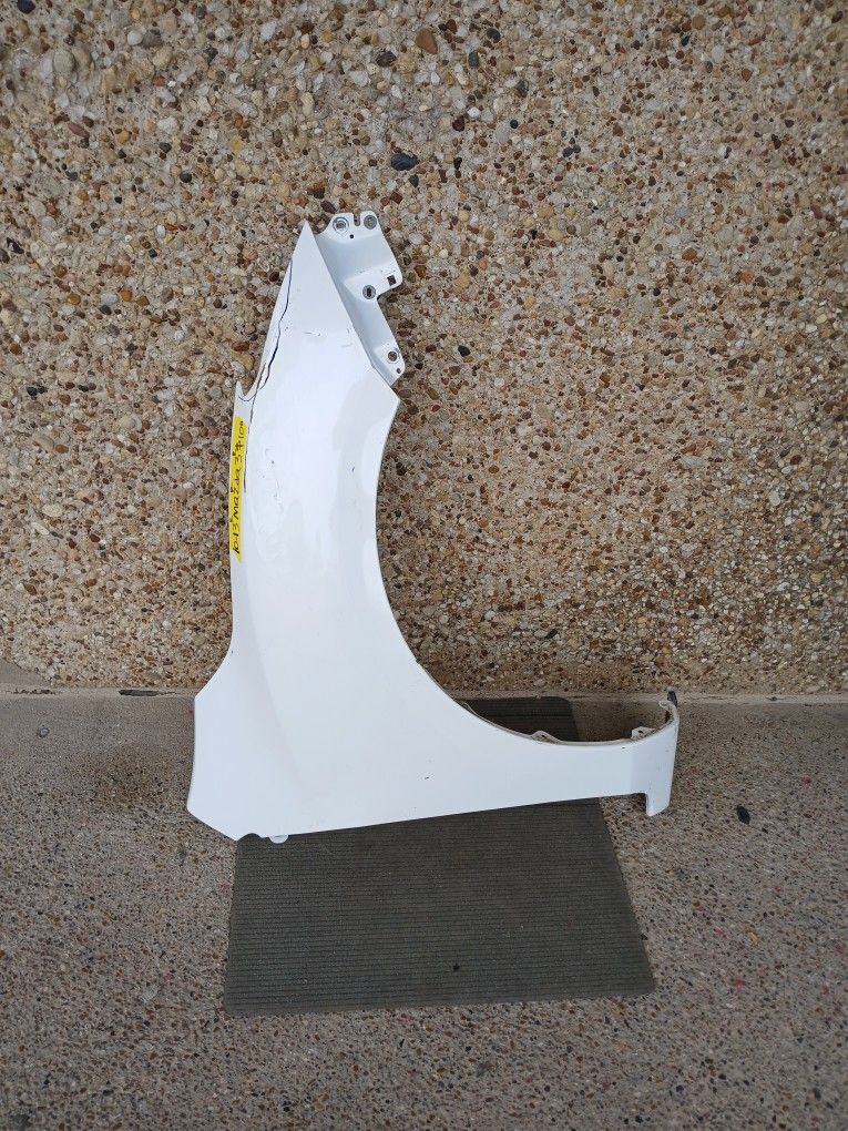 2010-13 Mazda 3 Right Fender