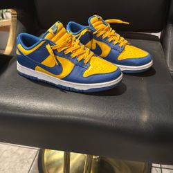 UCLA Dunks