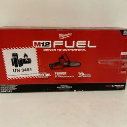 Milwaukee M12 FUEL 12-Volt Lithium-Ion Brushless Cordless 6 in. HATCHET Pruning Saw Kit with 4.0 Ah Battery and Charger