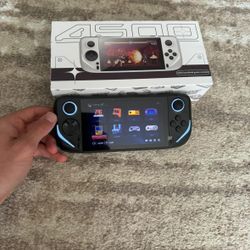 Handheld Game Console