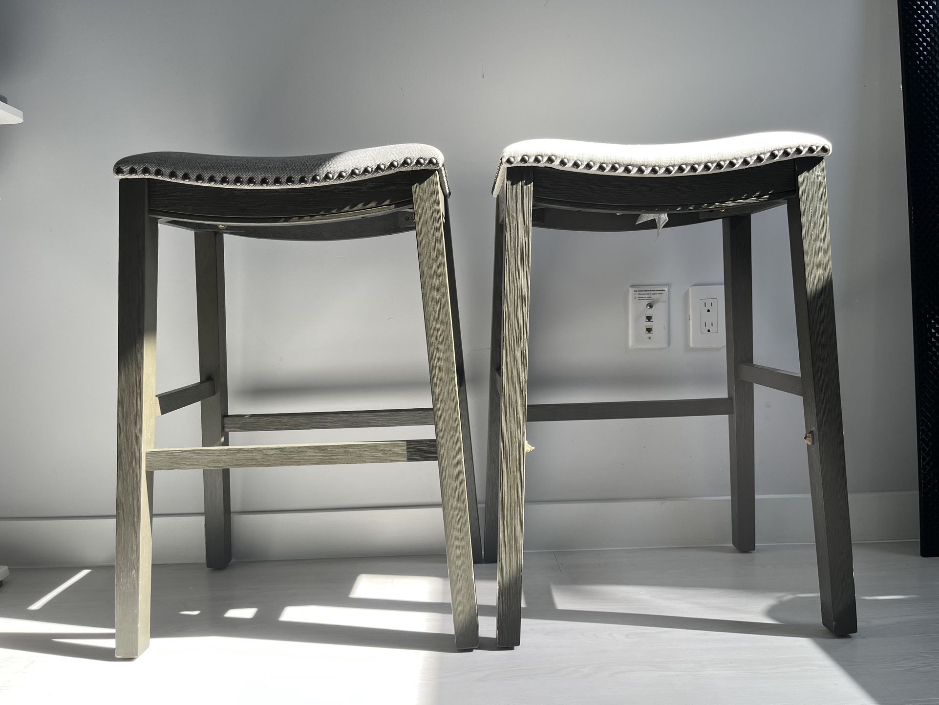 Saddle Stool Set Of 2 (Wayfare)