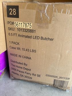 6.5 FT Wicked Woods Animated LED Butcher **Lights work but no sound** great Halloween display