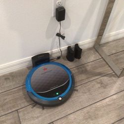 BISSELL Smart Vacuum  